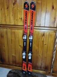 LYŽE BLIZZARD RC JR 153CM